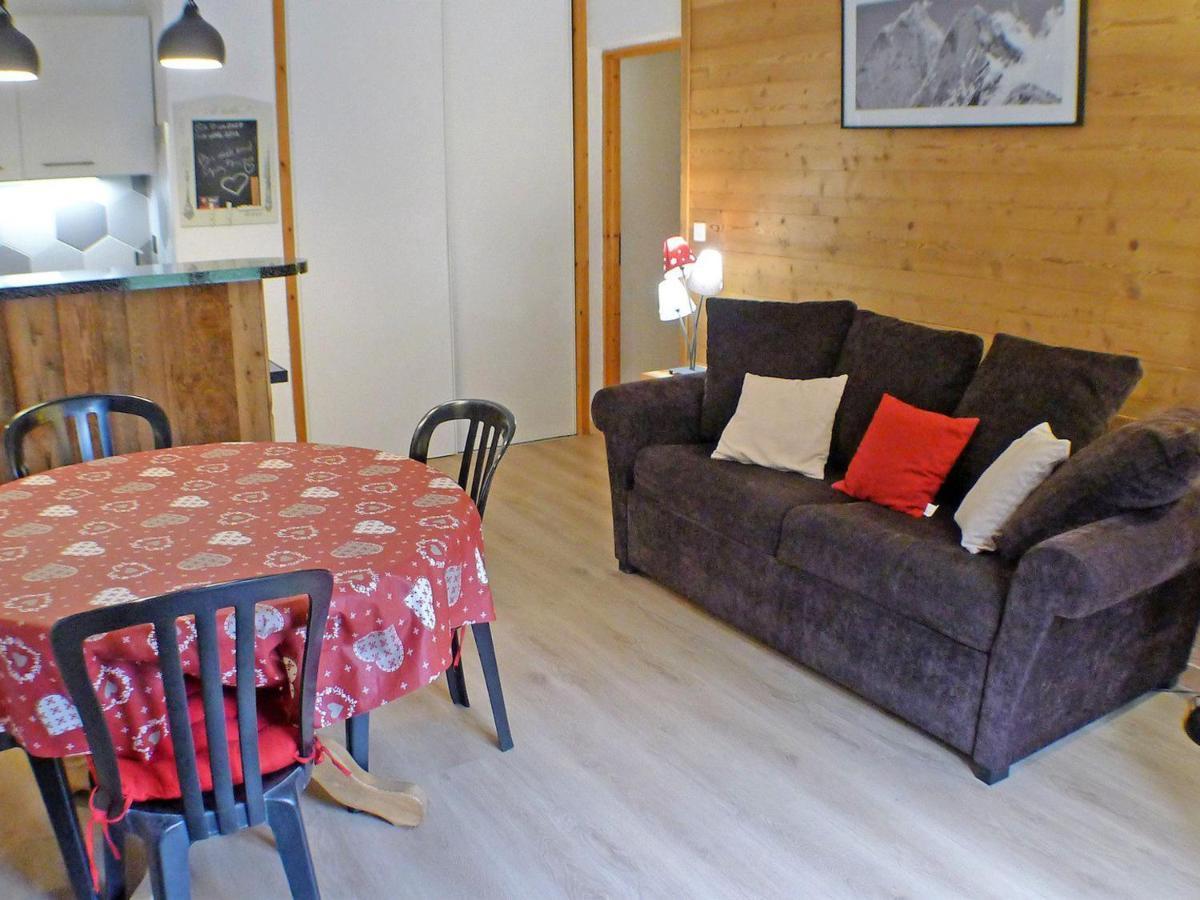 Appartement Confortable Avec Piscines, Terrasse Et Parking A Samoens - Fr-1-629-100 Eksteriør bilde